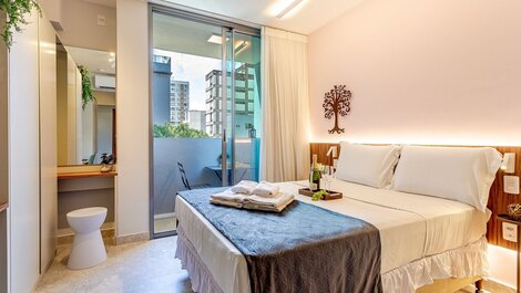 Moderno em Pinheiros com AC | Brazilian Corner
