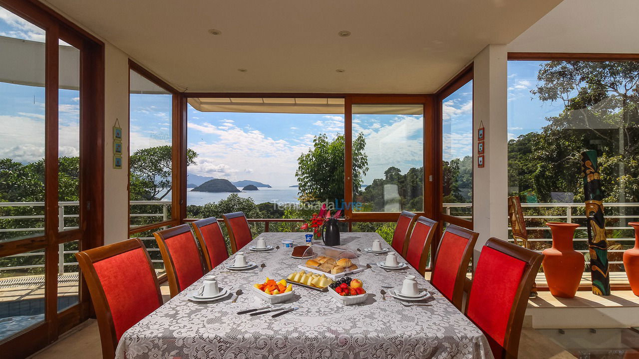 House for vacation rental in Ubatuba (Praia do Félix)