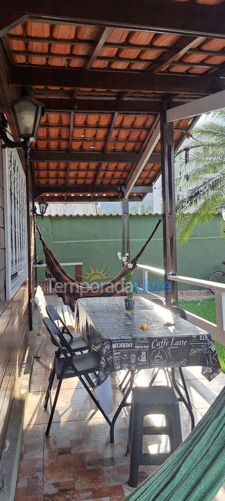 Casa para aluguel de temporada em Ubatuba (Pereque Açu)