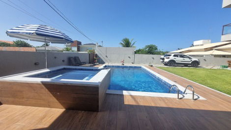 Excellent house in the best location in Jacuípe, where the river meets the sea