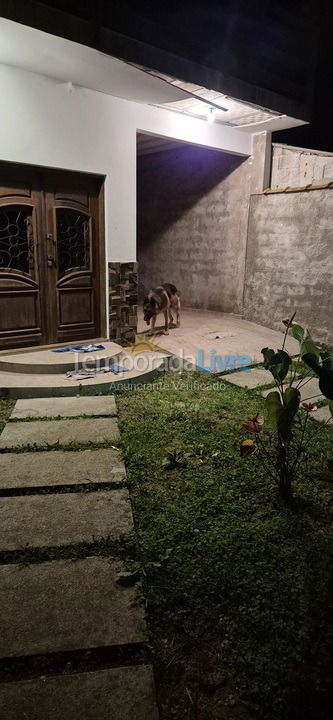 Casa para aluguel de temporada em Ubatuba (Folha Seca)