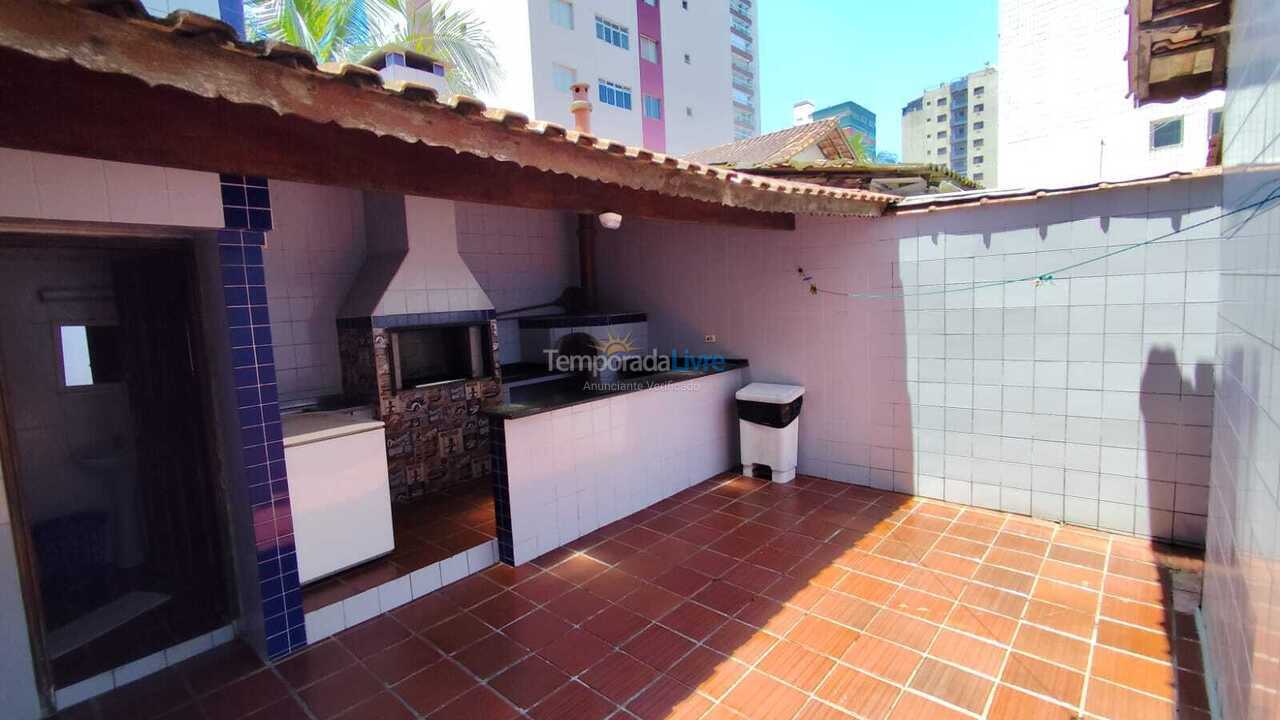 Casa para aluguel de temporada em Praia Grande (Aviação)