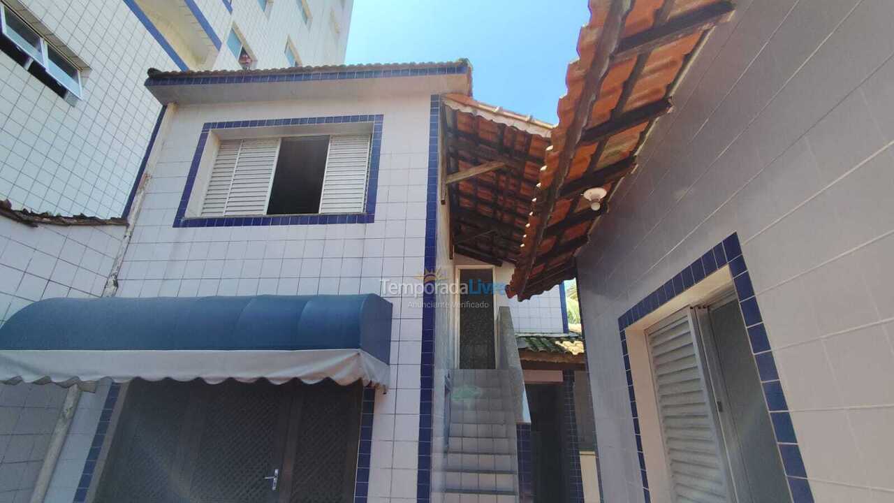 Casa para aluguel de temporada em Praia Grande (Aviação)