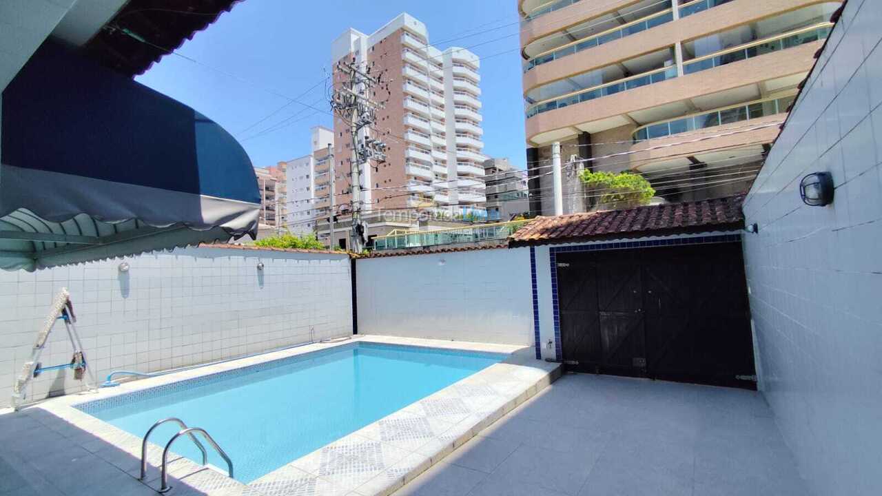 Casa para aluguel de temporada em Praia Grande (Aviação)