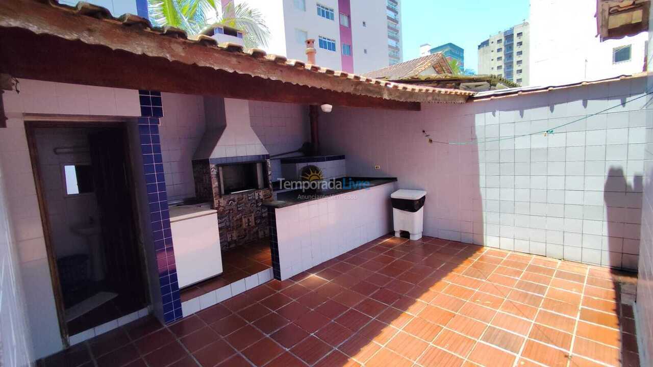 Casa para aluguel de temporada em Praia Grande (Aviação)