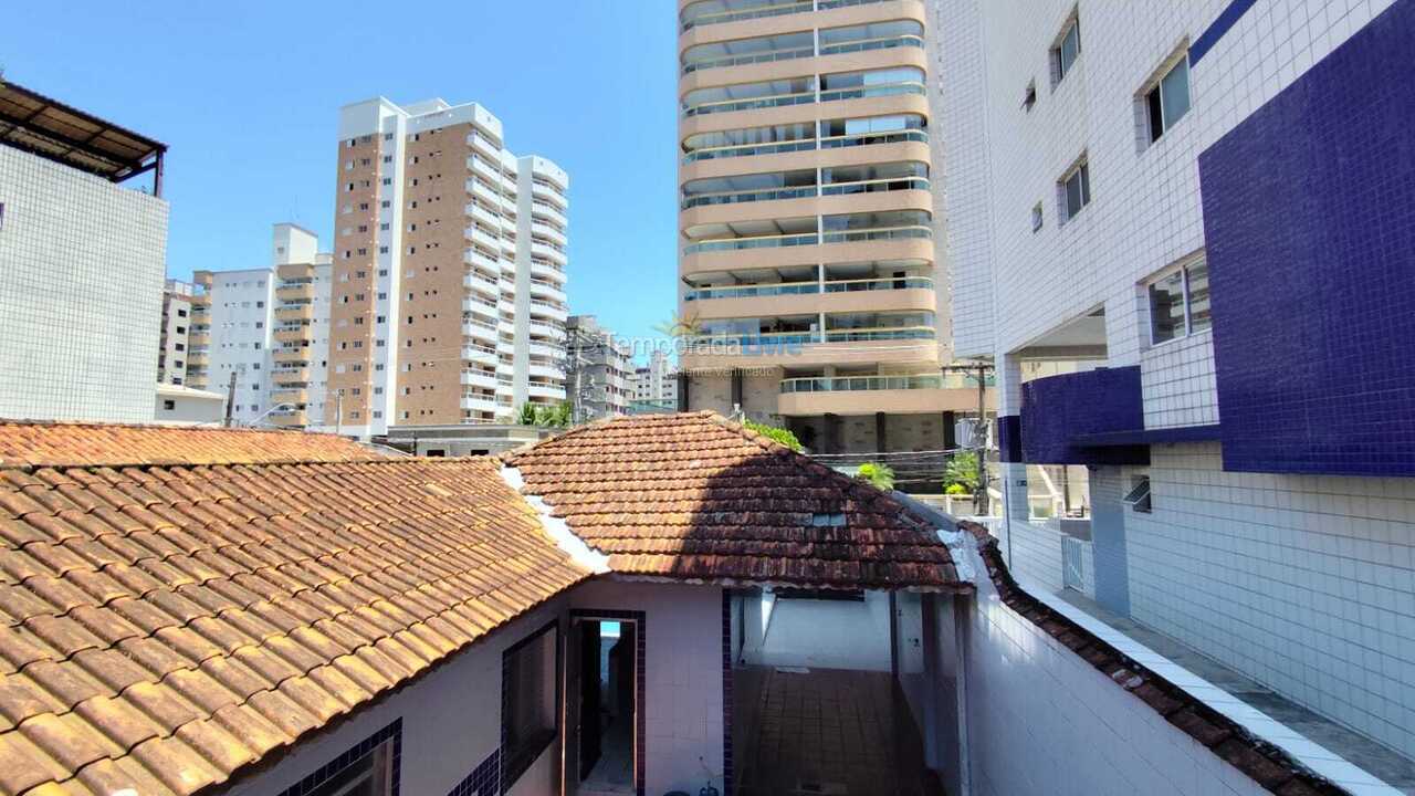 Casa para aluguel de temporada em Praia Grande (Aviação)