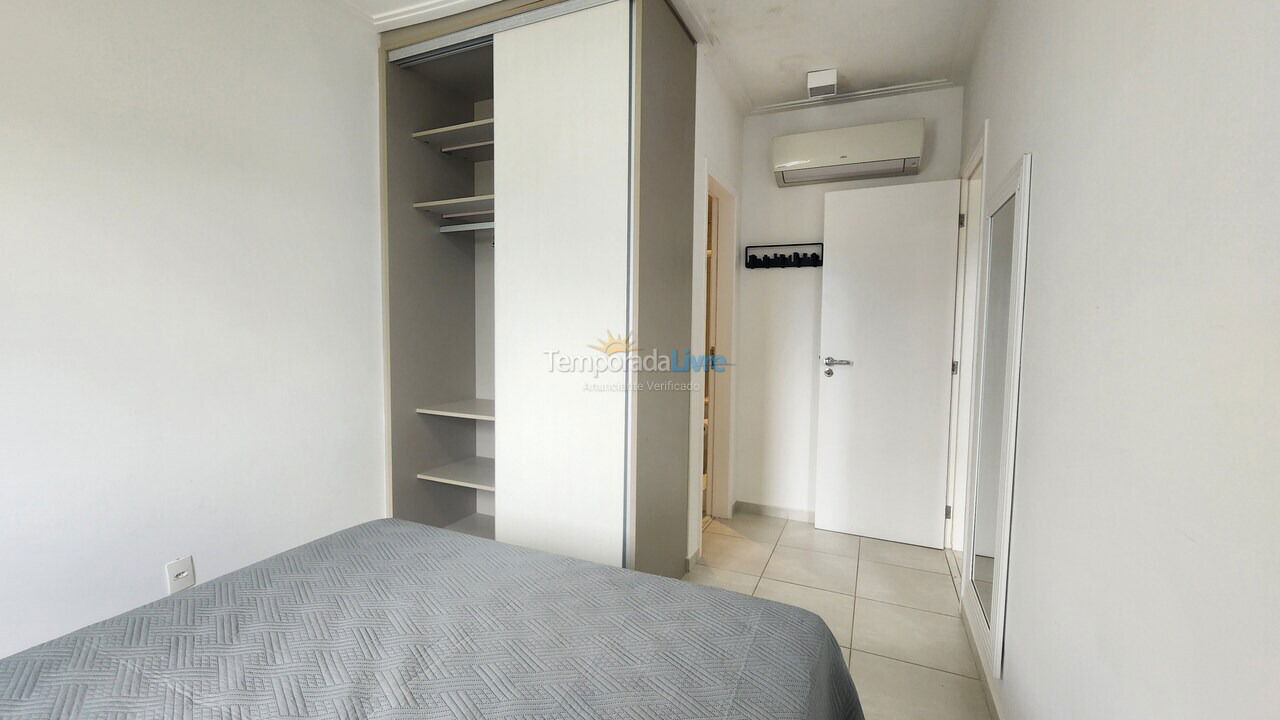 Apartment for vacation rental in Bertioga (Jardim São Lourenço)