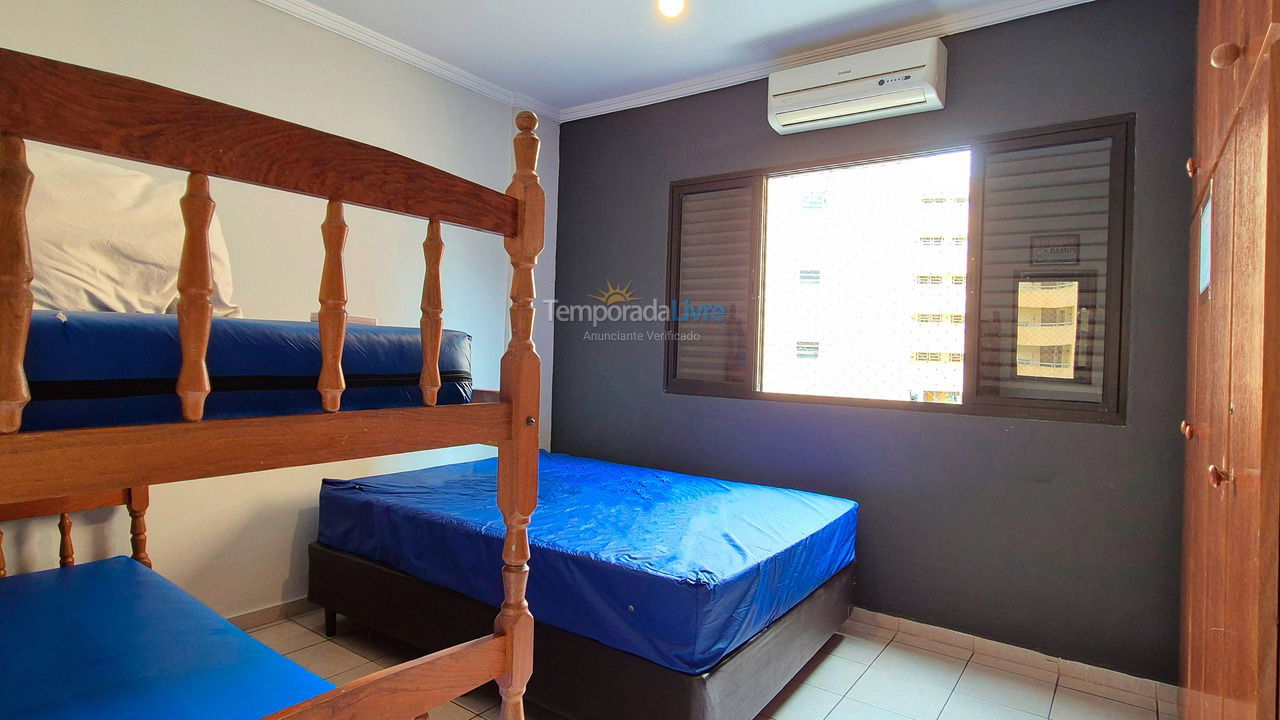 Apartment for vacation rental in Guarujá (Enseada)