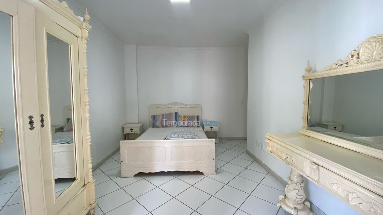 Apartment for vacation rental in Balneário Camboriú (Praia Central)