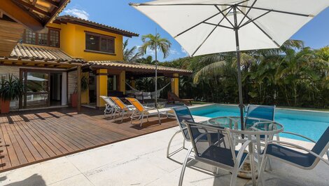 RESERVA IMBASSAI - CASA B03 BROMELIAS