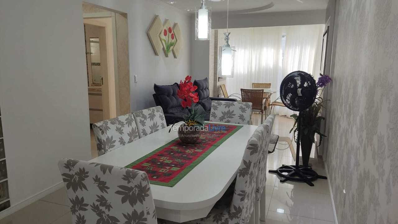 Apartment for vacation rental in Itapema (Meia Praia)