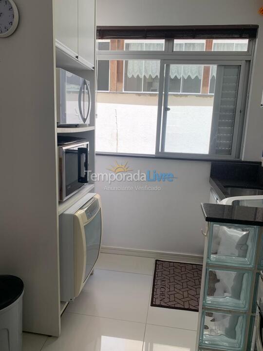 Apartamento para alquiler de vacaciones em Itapema (Meia Praia)