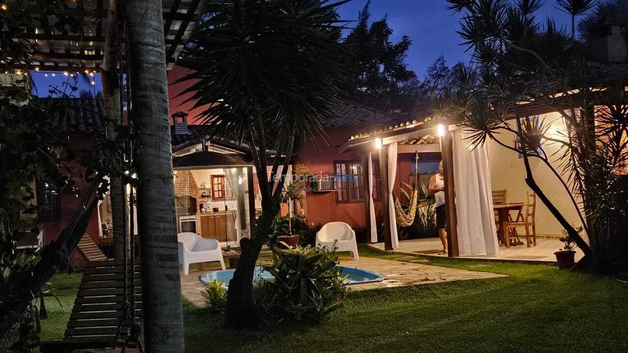 Casa para aluguel de temporada em Cabo Frio (Unamar)