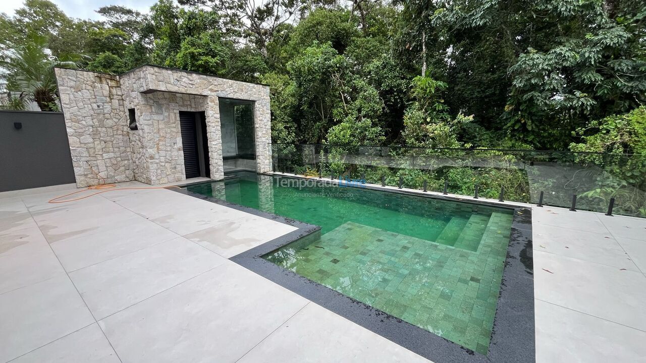 Casa para aluguel de temporada em Bertioga (Riviera de São Lourenço)