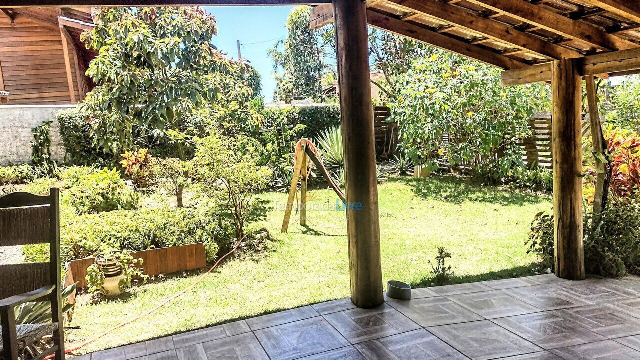 Casa para aluguel de temporada em Imbituba (Praia de Ibiraquera)