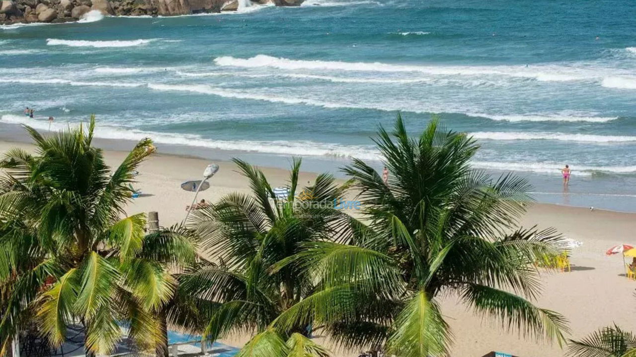 Apartamento para aluguel de temporada em Guarujá (Pitangueiras)