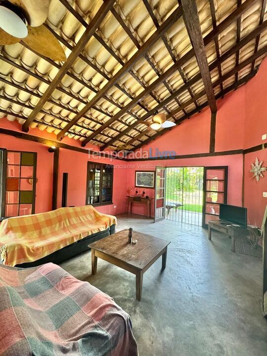 Casa para aluguel de temporada em São Sebastião (Camburi)