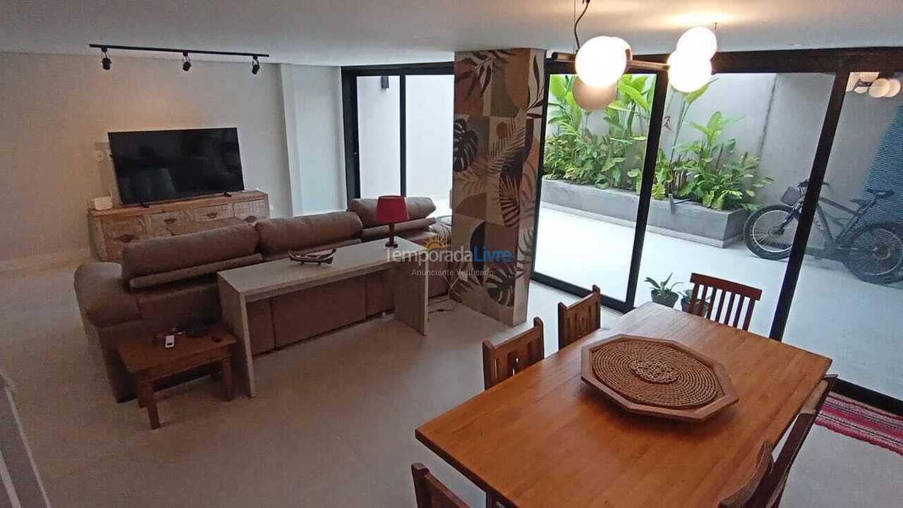 Casa para alquiler de vacaciones em São Sebastião (Juquehy)