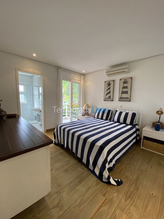 Casa para alquiler de vacaciones em São Sebastião (Praia da Baleia)