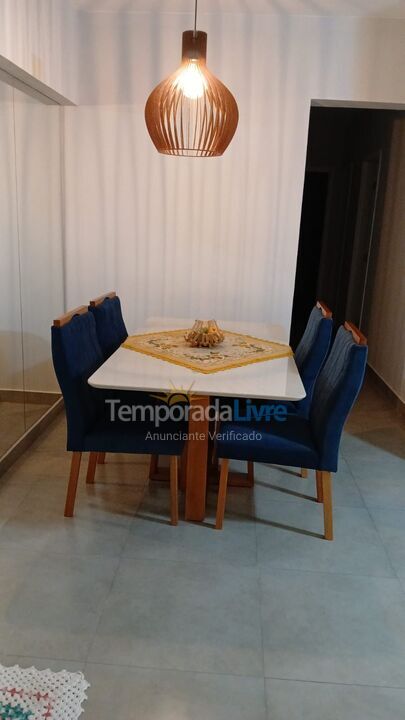 Apartamento para aluguel de temporada em Mongaguá (Mongaguá)