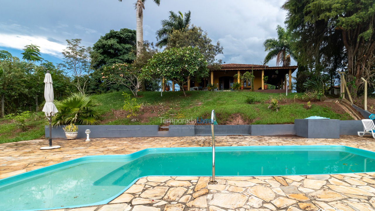 Casa para alquiler de vacaciones em Santa Branca (Jardim Santa Cecília)