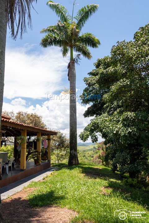 Casa para alquiler de vacaciones em Santa Branca (Jardim Santa Cecília)