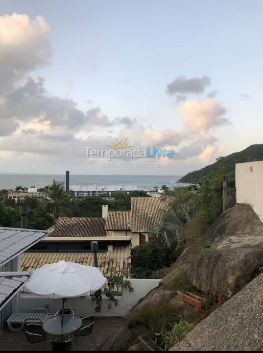 Casa para aluguel de temporada em Florianópolis (Lagoinha)