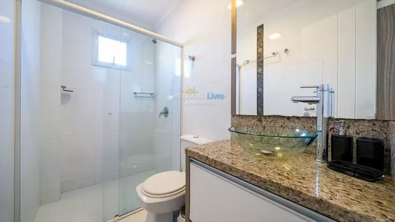 Apartamento para alquiler de vacaciones em Bombinhas (Praia de Bombas)