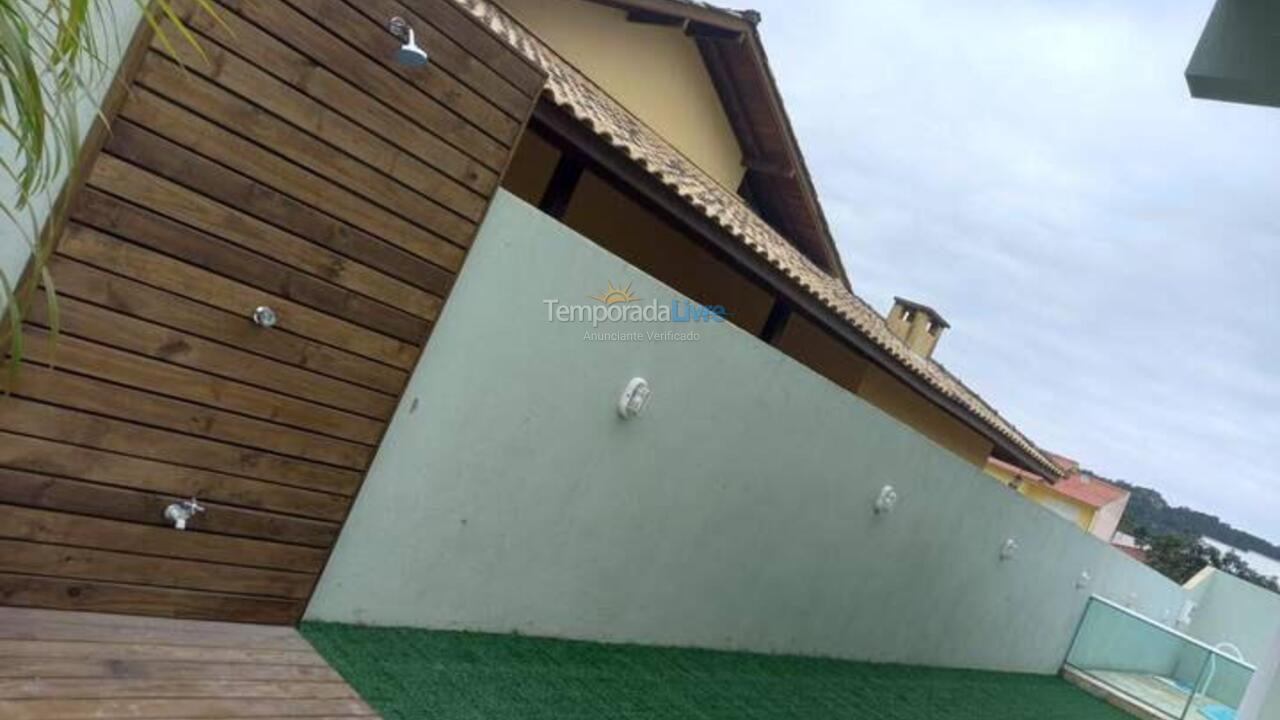 Casa para alquiler de vacaciones em Governador Celso Ramos (Praia Grande)