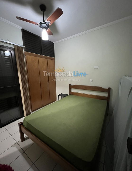 Apartamento para aluguel de temporada em Guarujá (Enseada)