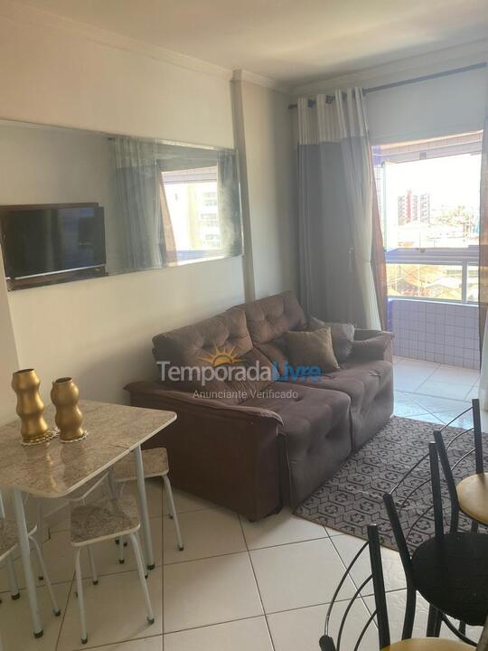 Apartamento para aluguel de temporada em Praia Grande (Praia do Caiçara)