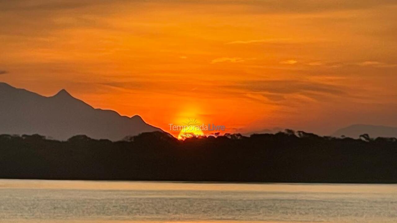 Casa para aluguel de temporada em Ilha Comprida (Boqueirão Sul)