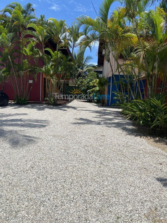 Casa para aluguel de temporada em Ubatuba (Maranduba)