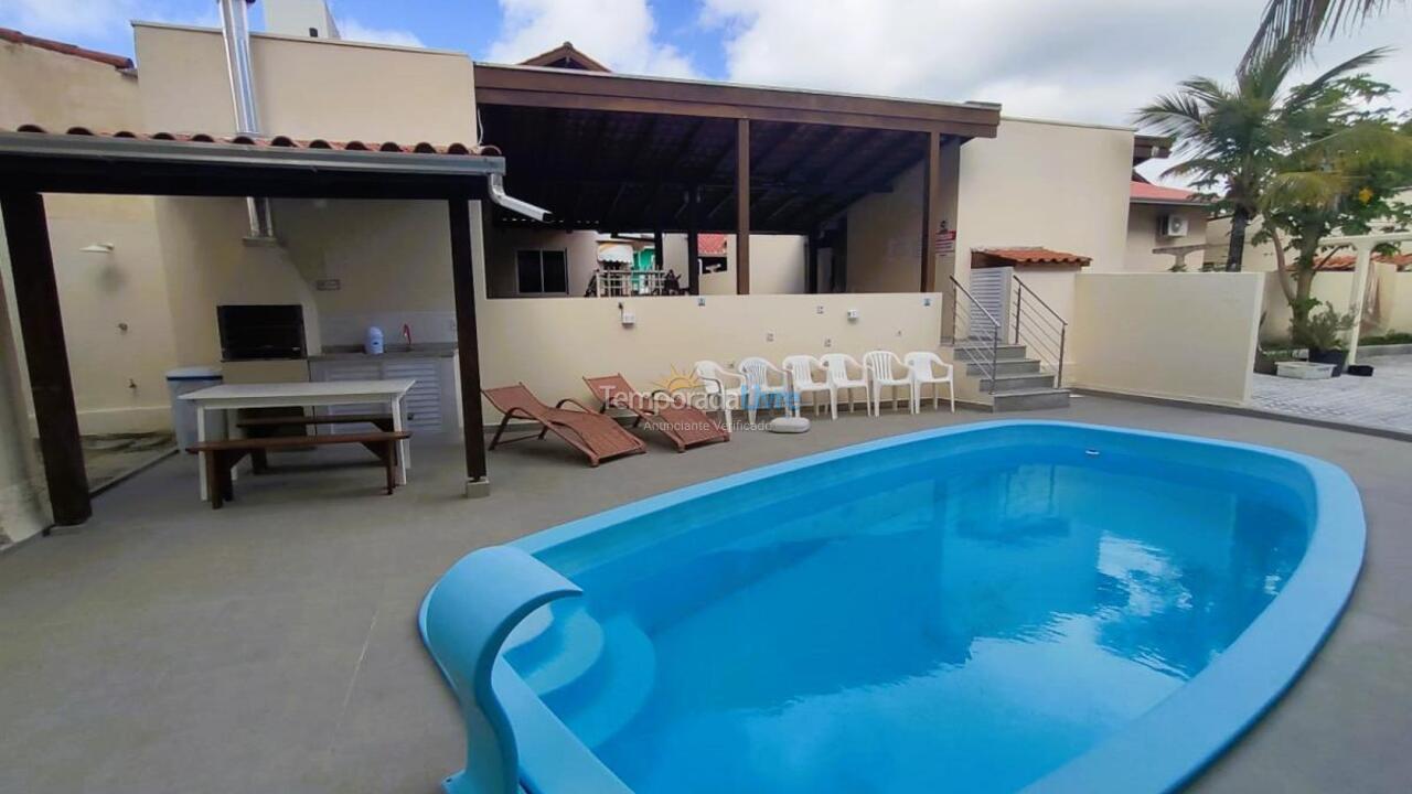 Apartamento para aluguel de temporada em Bombinhas (Canto Grande)