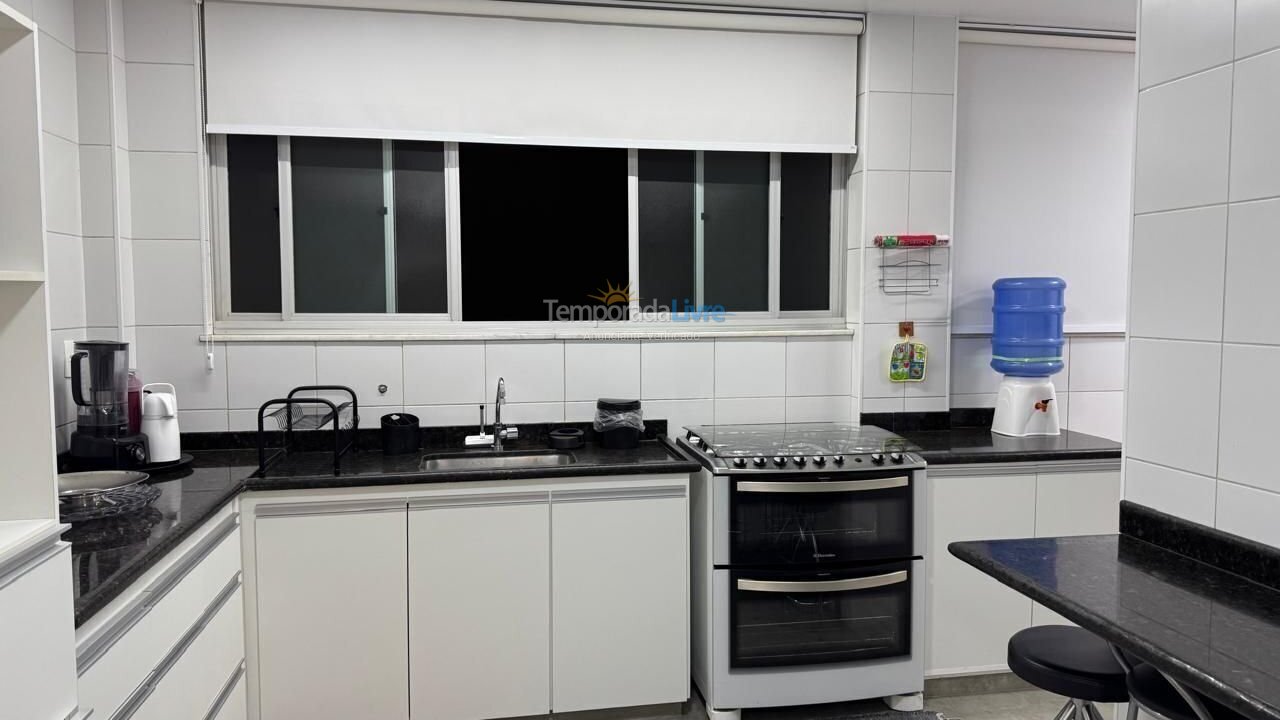 Apartamento para aluguel de temporada em Belo Horizonte (Prado)