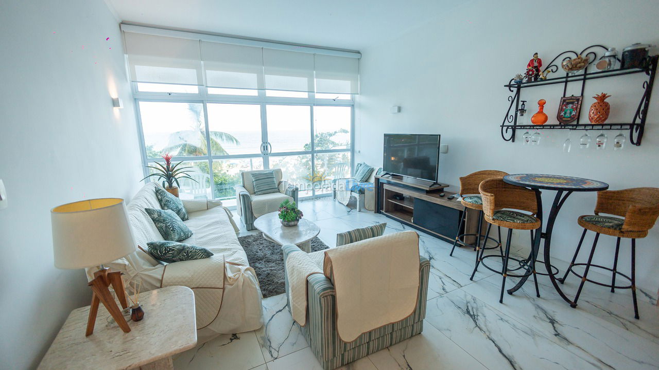 Apartment for vacation rental in Guarujá (Pitangueiras)