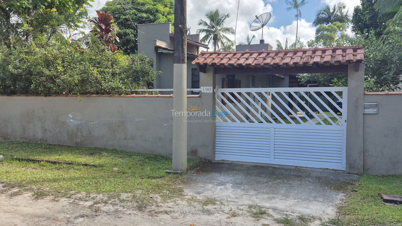 Casa para aluguel de temporada em São Sebastião (Barra do Una)