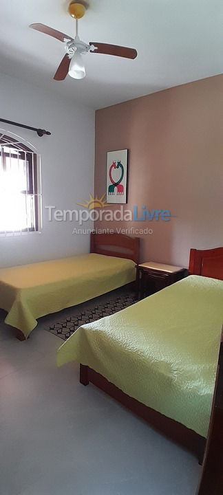 House for vacation rental in Peruíbe (Balneario Tres Marias)