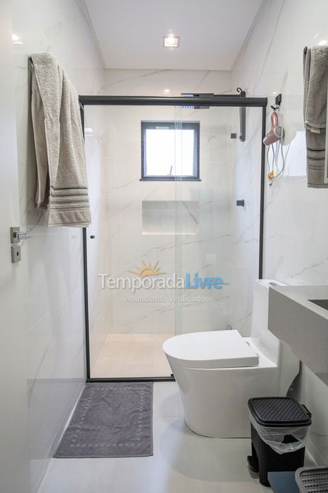 Casa para aluguel de temporada em Bombinhas (Morrinhos)