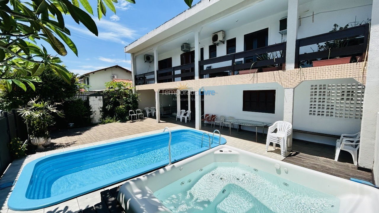 Casa para aluguel de temporada em Florianopolis (Praia dos Ingleses)
