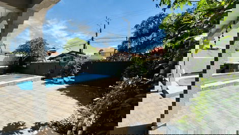Casa p/ 20 pessoas c/piscina em residencial a 1km da praia Ingleses