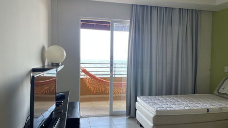 Apartamento Loft- Vista Mar - Piscina Beira Infinita em Rio Vermelho