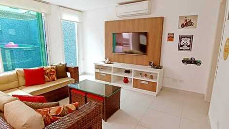 CASA DENTRO DE CONDOMÍNIO NO CORAÇÃO DE JUQUEHY