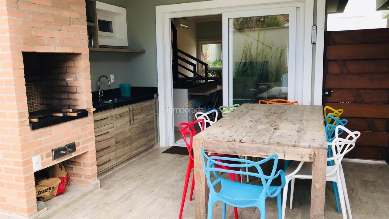 Casa para alquiler de vacaciones em São Sebastião (Juquehy)