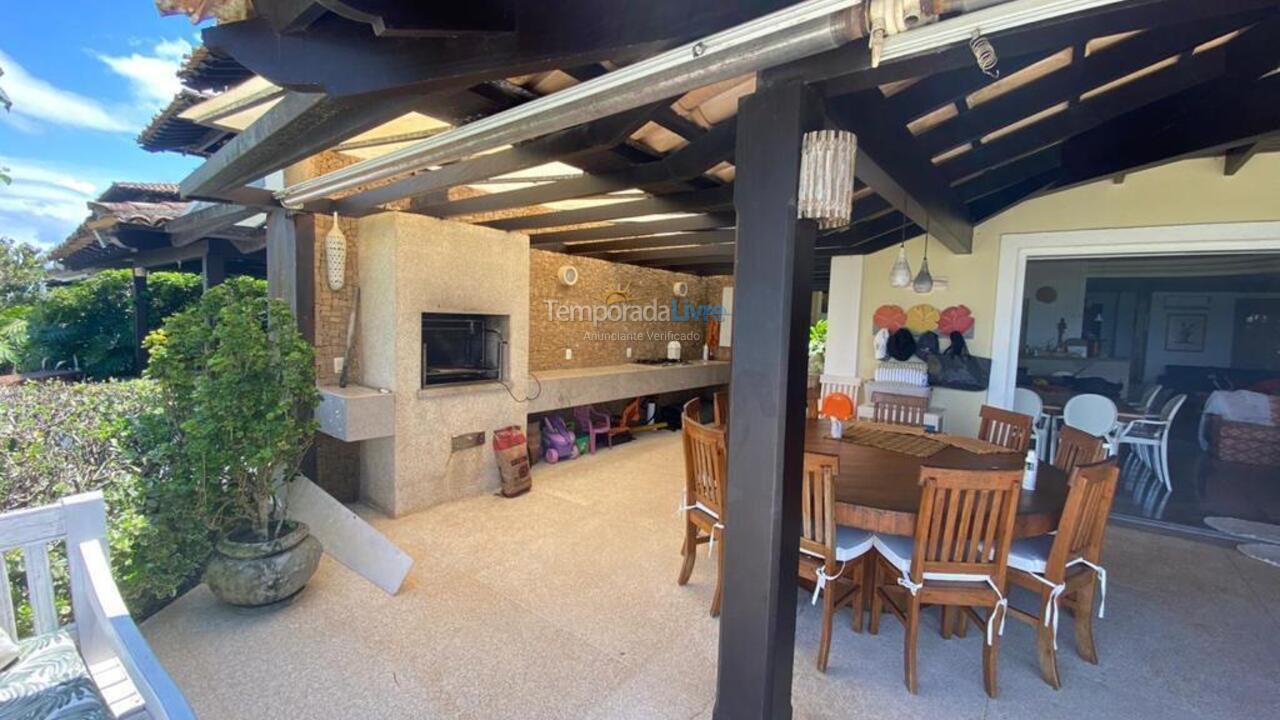 Casa para aluguel de temporada em São Sebastião (Juquehy)