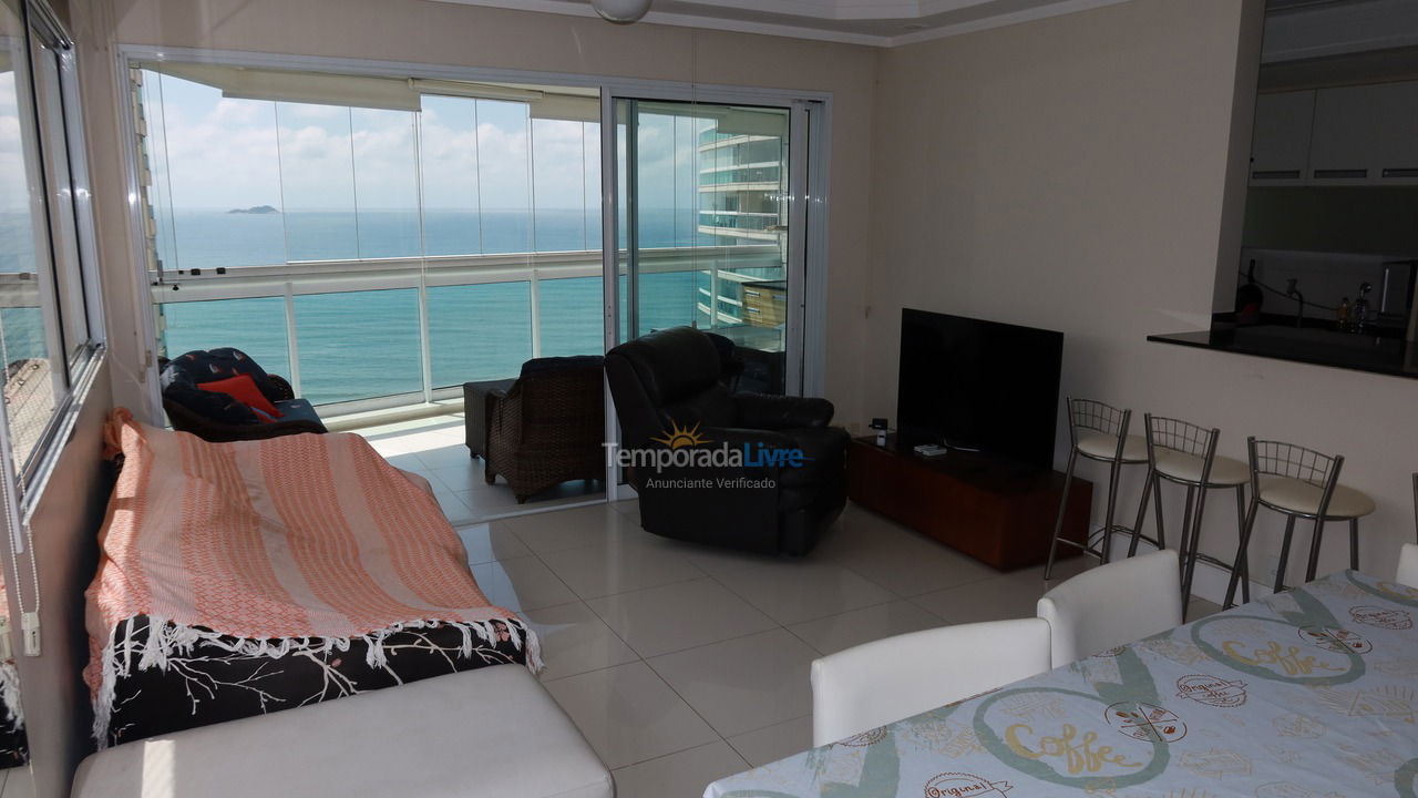 Apartment for vacation rental in Guarujá (Astúrias)