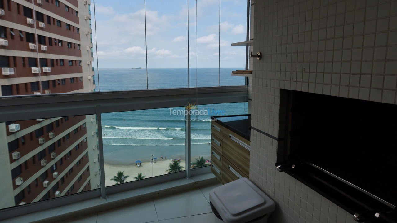 Apartment for vacation rental in Guarujá (Astúrias)