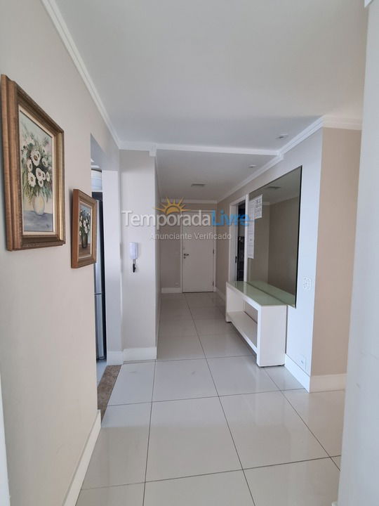 Apartment for vacation rental in Guarujá (Astúrias)