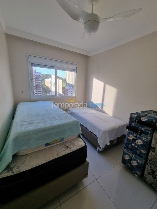 Apartment for vacation rental in Guarujá (Astúrias)