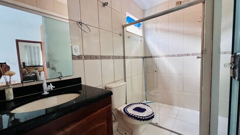 Alto Mundai Amplio apartamento de 3 habitaciones en planta baja.